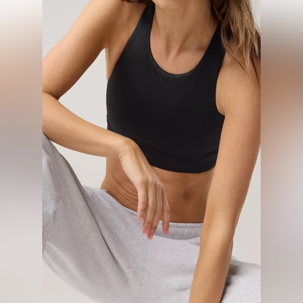 OFFLINE By Aerie Goals Gloss High Neck Sports Bra - Small